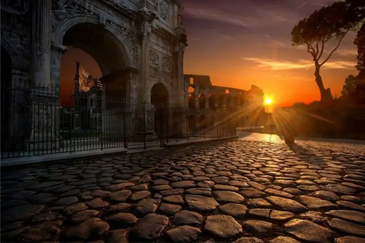 The Ancient Roman Building: Colosseum